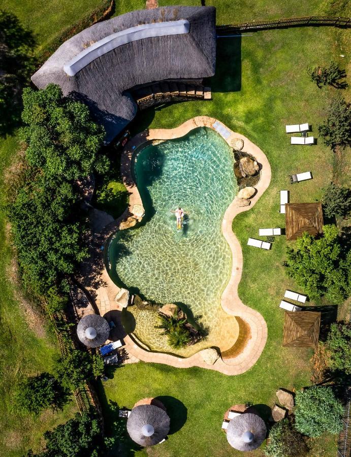Montusi Mountain Lodge Bonjaneni Exterior photo